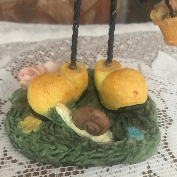 Rare VTG Bumblebee Home Decor - Picture 3 of 7